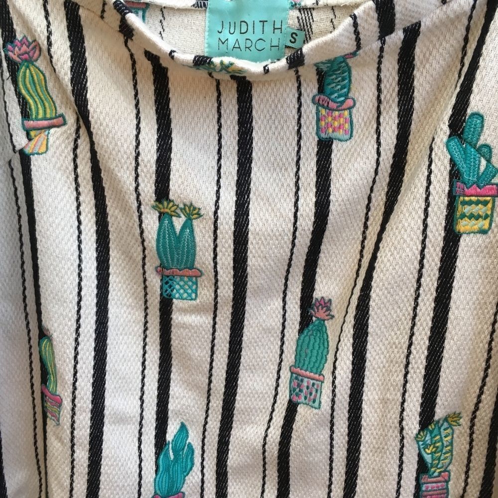 ‎JUDITH MARCH CACTUS PRINT OFF-SHOULDER CROP TOP - Picture 3 of 6